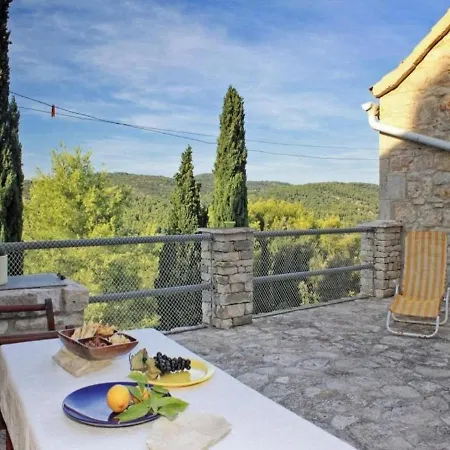 Villa Talez Vis